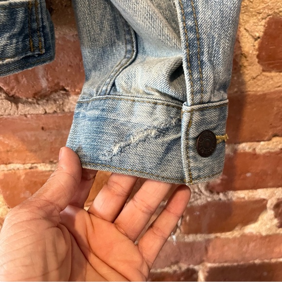 Levi’s Denim Trucker Jacket Size Medium Men’s - Picture 5 of 12